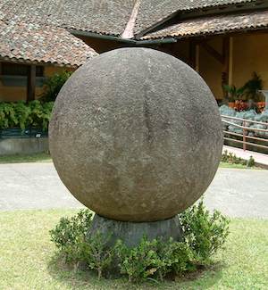 コスタリカの石球